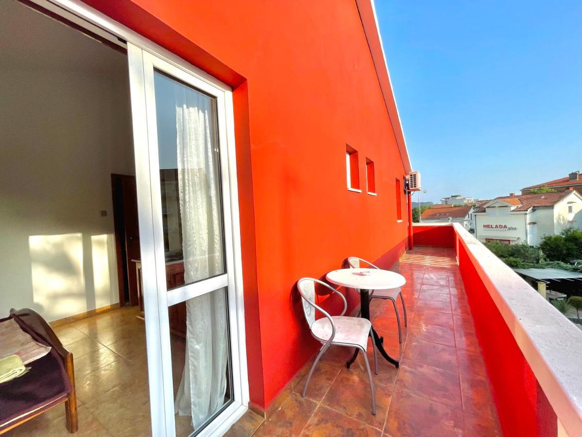 فندق Vila L بودفا المظهر الخارجي الصورة