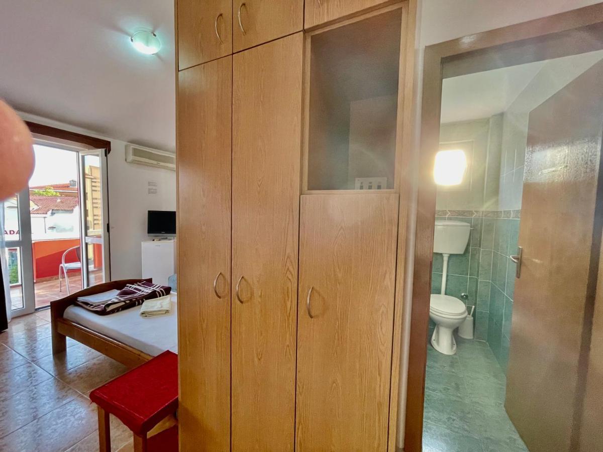 فندق Vila L بودفا المظهر الخارجي الصورة